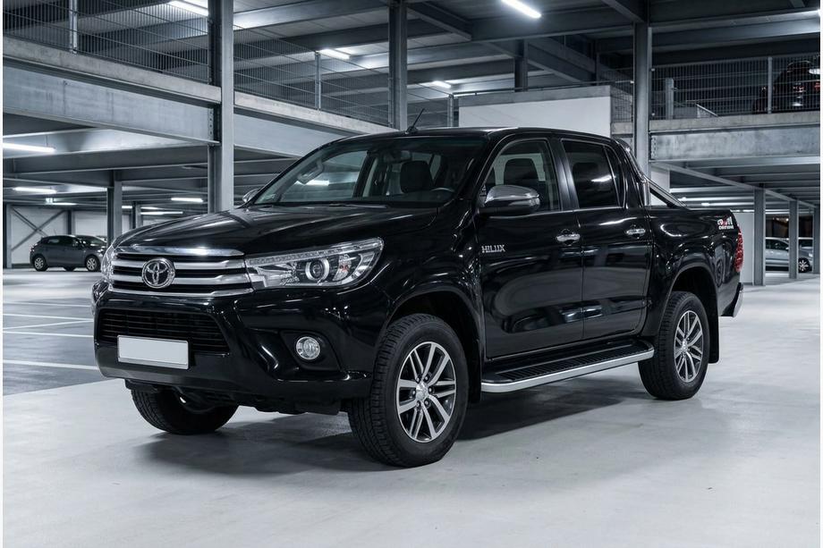 Toyota Hilux 2015- Marchepieds Latéraux Tayga Grey (2 pcs, Aluminium) Image
