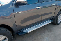 Toyota Hilux 2015- Marchepieds latéraux Allmond Grey (2 pcs, aluminium) photo 1