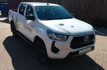 Toyota Hilux 2015- Marchepieds Latéraux Allmond Black (2 pcs, Aluminium) photo 4