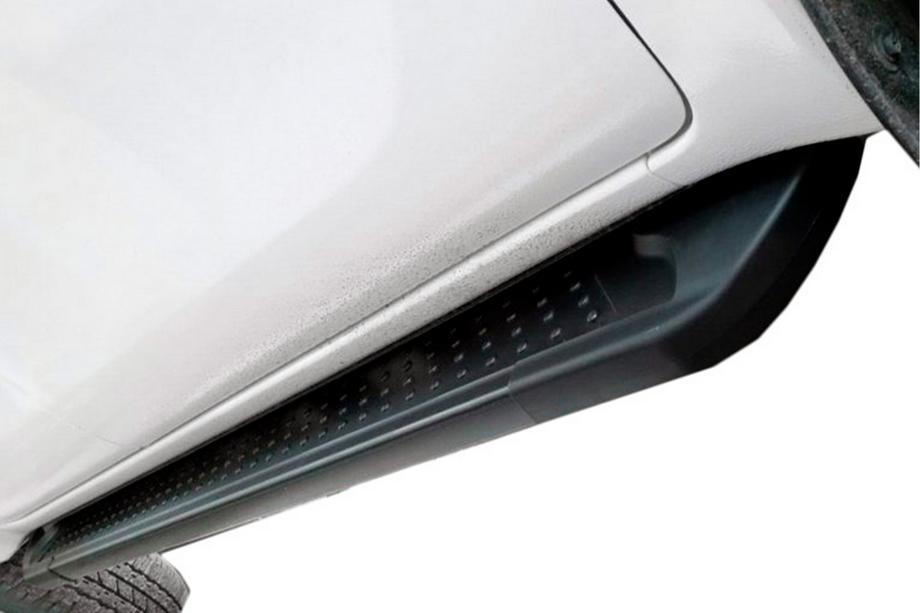 Toyota Hilux 2015- Marchepieds Latéraux Allmond Black (2 pcs, Aluminium) Photo 7