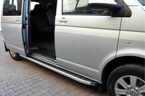 Volkswagen T4 Caravelle/Multivan 1990–2003 Marchepieds latéraux Fullmond (2 pcs, aluminium) Empattement Long photo 1