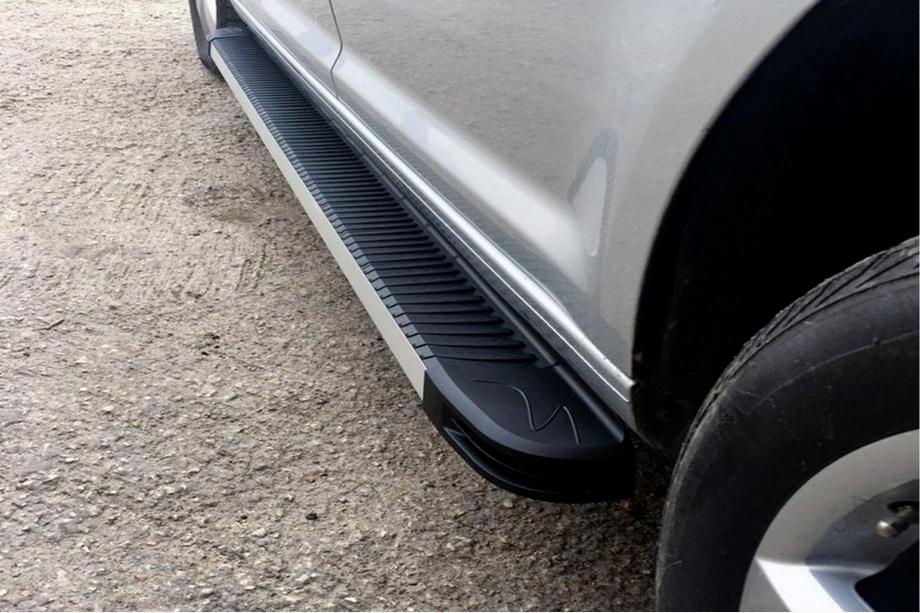 Volkswagen Caddy 2010-2015 Marchepieds Latéraux MAYA (2 pcs, Aluminium) Image