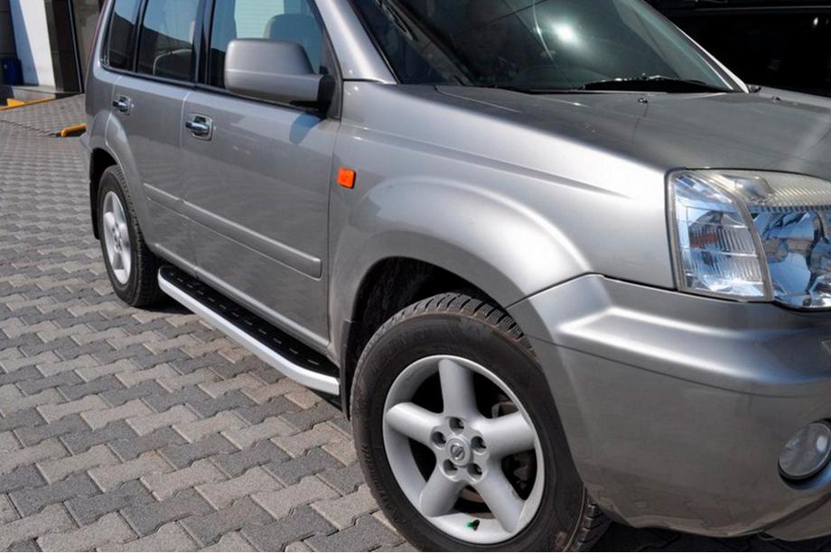 Nissan X-trail T30 2002-2007 Marchepieds latéraux Fullmond (2 pcs, aluminium) Image