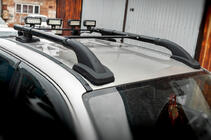 Volkswagen Amarok 2010-2022 Barres de toit Black Shark (avec barres transversales) photo 1