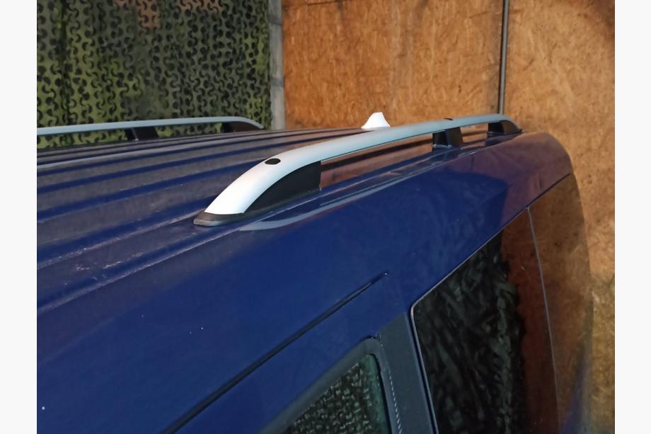 Ford Connect 2006–2009 Barres de toit CROWN (gris mat) Empattement Court Photo 5