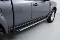 Ford Ranger 2007-2011 Marchepieds Latéraux Maya V1 (2 pcs, Aluminium) photo 1