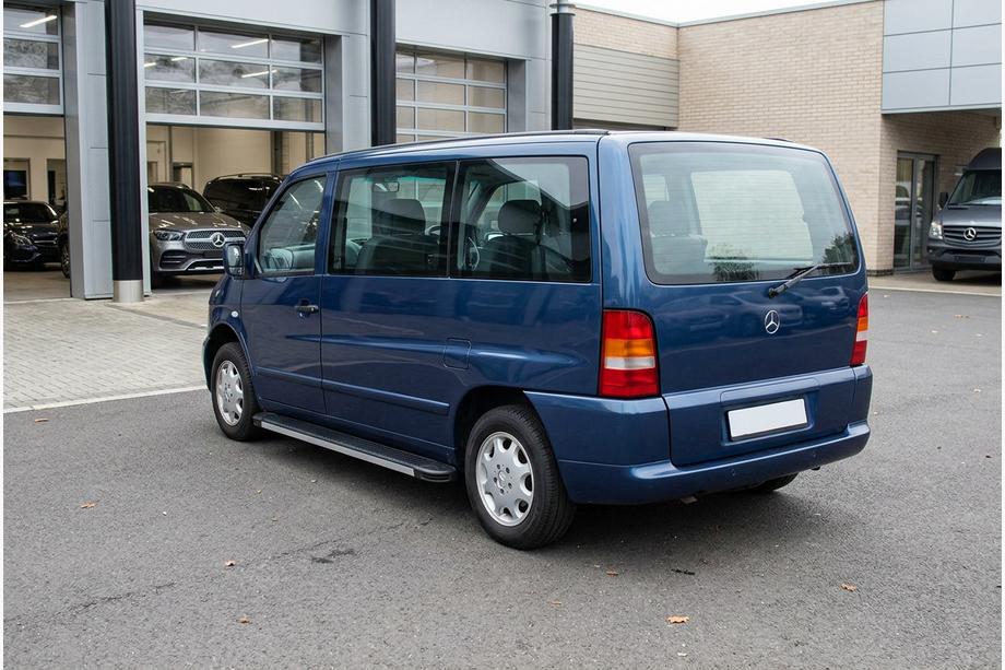 Mercedes Vito W638 1996-2003 Marchepieds Latéraux Maya V1 (2 pcs, Aluminium) Image