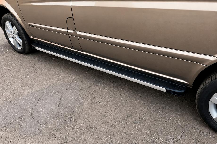 Mercedes Viano 2004-2014 Marchepieds Latéraux Maya V1 (2 pcs, Aluminium) Image