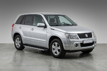 Suzuki Grand Vitara 2005-2017 Marchepieds Latéraux Maya V1 (2 pcs, Aluminium) photo 1