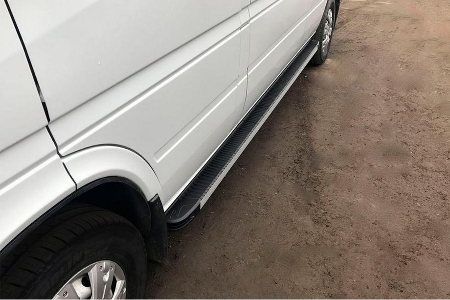 Volkswagen LT 1995-2006 Marchepieds Latéraux Maya (2 pcs, Aluminium) Image