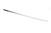 Toyota Auris 2012-2018 Baguette de coffre inox photo 3