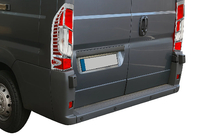 Fiat Ducato 2006-2025 Couvre-feux arrière avec courbure (2014+, 2 pcs, plastique) photo 1