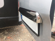 Renault Trafic 2015- Baguette inox au-dessus de la plaque d'immatriculation photo 4