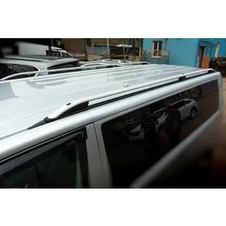 Barres de toit CROWN (gris mat) photo 1