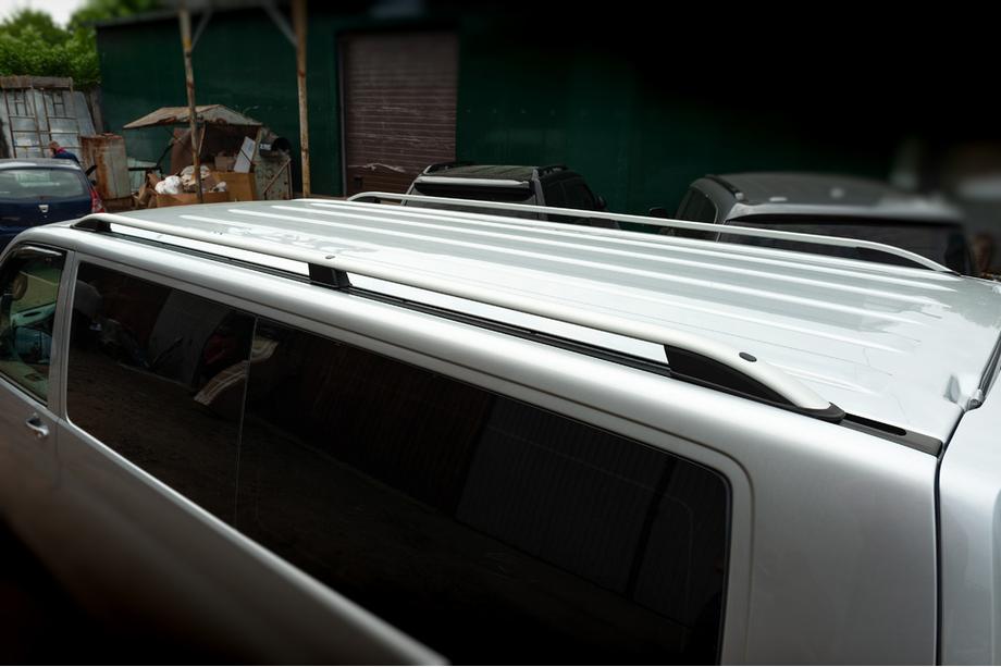 Volkswagen T6 2015-2024 Barres de toit CROWN (gris mat) Photo 17