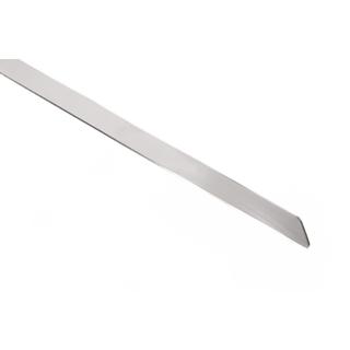 Baguette inox au-dessus de la plaque d'immatriculation photo 3
