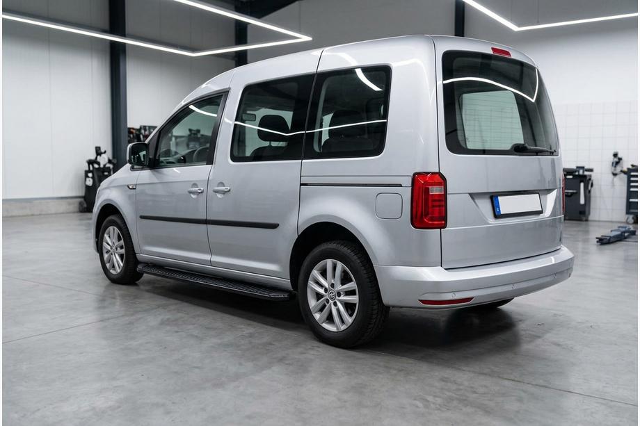 Volkswagen Caddy 2015-2020 Marchepieds Latéraux Tayga Black (2 pcs, Aluminium) Image