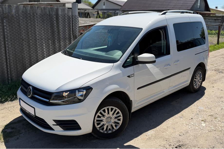 Volkswagen Caddy 2015-2020 Barres de Toit Chromées Base Maxi, Pieds Metalliques Photo 5