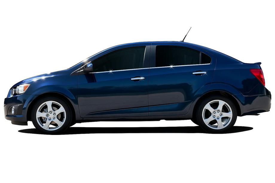 Chevrolet Aveo T300 2011-2020 Moulures inférieures de vitres inox Image