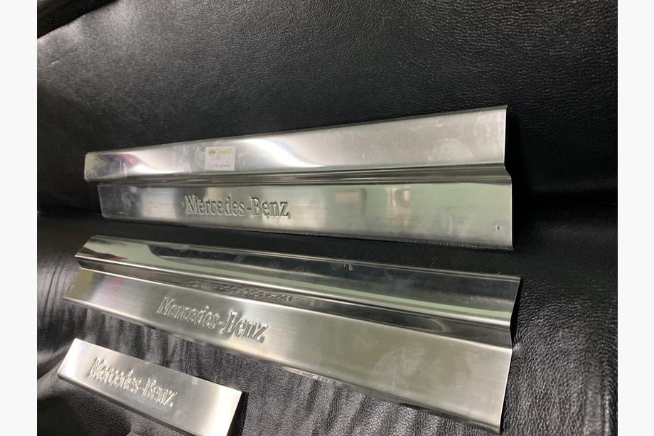 Mercedes E-class W210 1995-2002 Couvre-seuils larges (Carmos, 4 pcs, inox) Photo 4