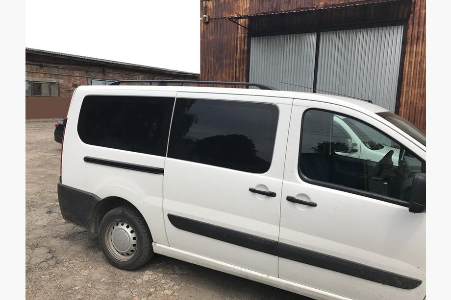 Citroen Jumpy 2007–2017 Barres de Toit Noires Image