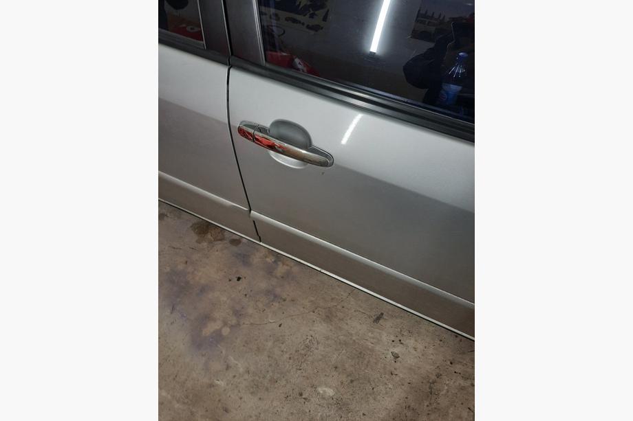 Toyota Corolla 2002-2007 Couvre-poignées Chromés (4 pcs) OmsaLine - Inox Italien Photo 4
