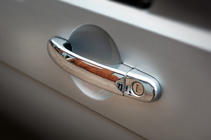 Volkswagen T6 2015-2024 Couvre-poignées de Porte en Acier Inoxydable 4 pièces. OmsaLine - Acier Inoxydable Italien photo 4
