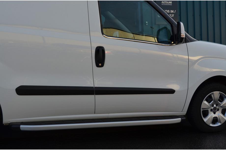 Fiat Doblo II 2010-2022 Encadrement de Vitres Acier Inoxydable Image