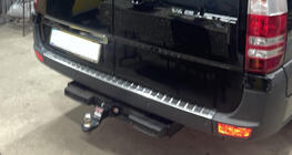 Mercedes Sprinter W906 2006–2018 Baguette inox au-dessus de la plaque d'immatriculation photo 7