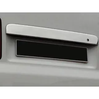 Baguette inox au-dessus de la plaque d'immatriculation pour portes arrière battantes photo 2