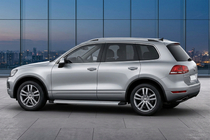 Volkswagen Touareg 2010-2018 Marchepieds Latéraux Maya V2 (2 pcs, Aluminium) photo 1