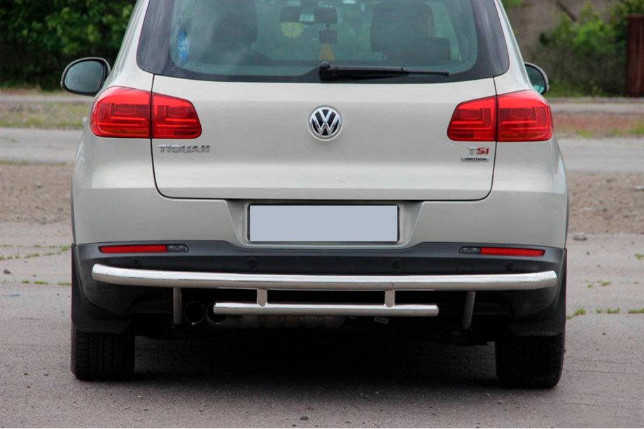Volkswagen Tiguan 2007-2016 Protection Arrière AK002-2 (Inox) Photo 1