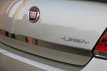 Fiat Linea 2006-2018 Moulure Couvercle Coffre 2006-2012 Inox photo 2