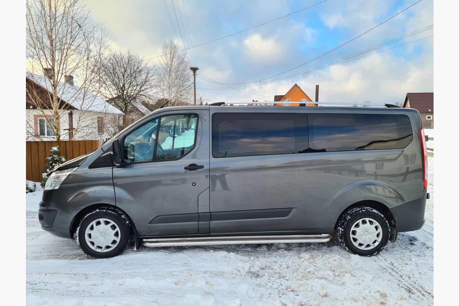 Ford Custom 2013-2022 Barres de Toit Chromées Image