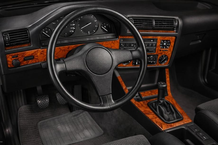BMW Série 3 E30 1982–1994 Caches de Tableau de Bord Bois Foncé Image