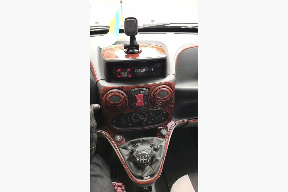 Fiat Doblo I 2005-2010 Caches de Tableau de Bord Photo 3