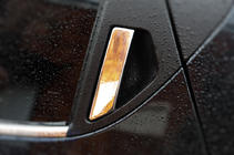 Nissan Juke 2010-2019 Couvre-poignées Chromés (4 pcs) Avec emplacement pour puce, OmsaLine - Acier inoxydable italien photo 3
