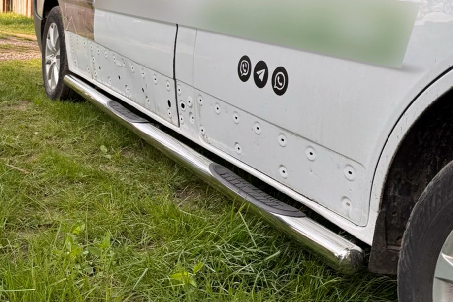 Opel Vivaro 2001–2015 Tubes Latéraux (2 pcs, Inox) 70 mm, empattement court Photo 5