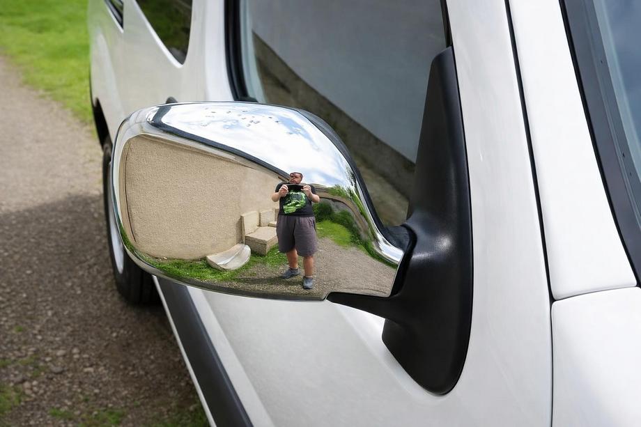 Renault Kangoo 1998-2008 Coques de Rétroviseurs Chromées (2004-2008, 2 pcs) Image