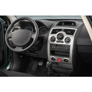 Couvre tableau de bord 6 pièces (Meric, Turquie) Renault Megane II 2004-2009 photo 1