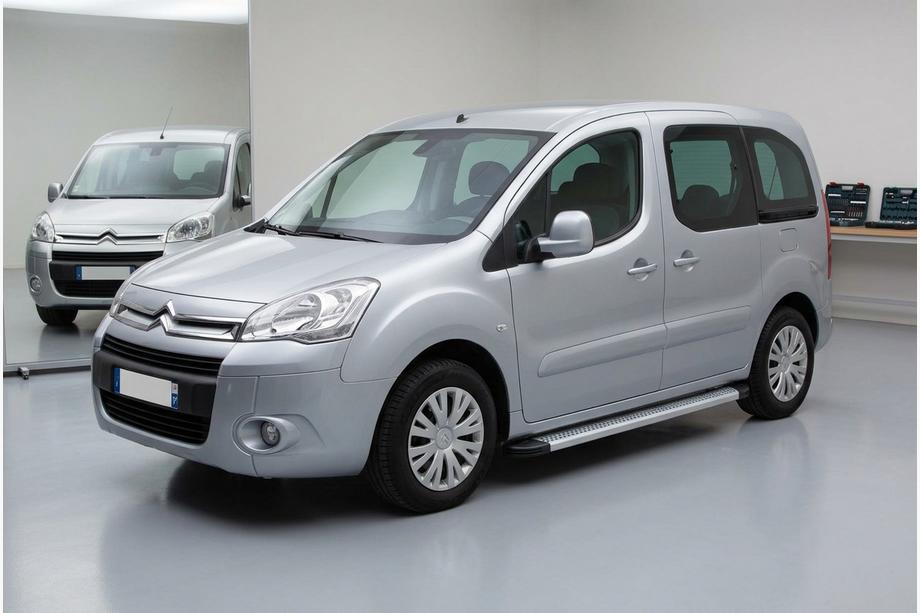 Citroen Berlingo 2008-2018 Marchepieds Latéraux Maya V2 (2 pcs, Aluminium) Image