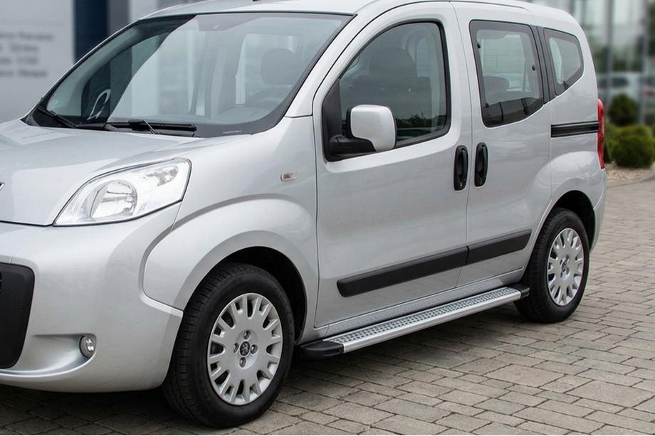 Citroen Nemo 2007-2017 Marchepieds Latéraux Maya V2 (2 pcs, Aluminium) Image