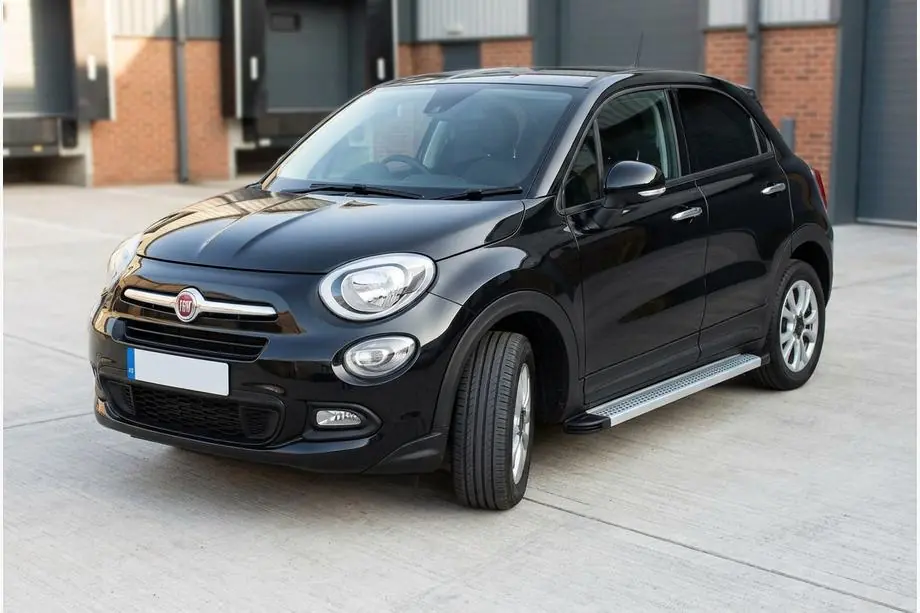Fiat 500X 2014-2024 Marchepieds Latéraux Maya V2 (2 pcs, Aluminium) Image