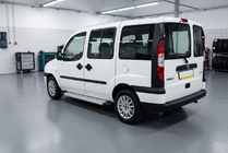 Fiat Doblo I 2001-2005 Marchepieds Latéraux Maya V2 (2 pcs, Aluminium) photo 1