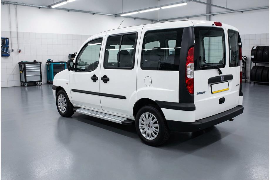 Fiat Doblo I 2001-2005 Marchepieds Latéraux Maya V2 (2 pcs, Aluminium) Image