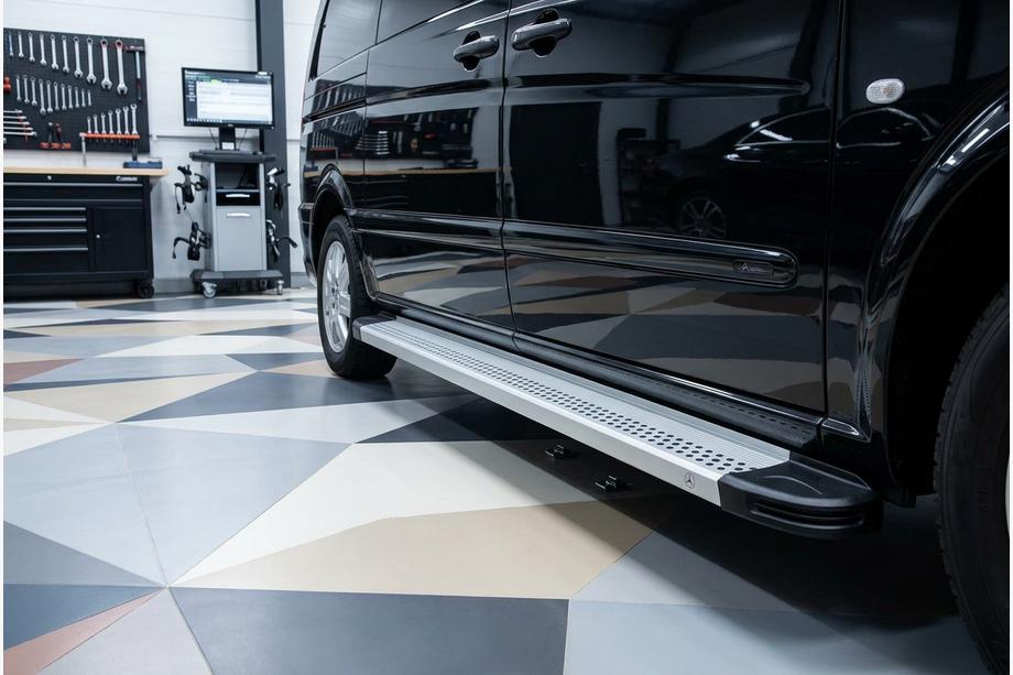 Mercedes Vito W639 2004-2014 Marchepieds Latéraux Maya V2 (2 pcs, Aluminium) Longue (ExtraLong) Photo 1