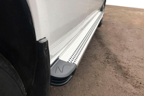 Mercedes Sprinter W901/902/903/904/905 1995–2006 Marchepieds Latéraux Maya V2 (2 pcs, Aluminium) Empattement Long photo 1
