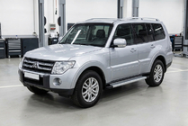 Mitsubishi Pajero Wagon IV 2006-2021 Marchepieds Latéraux Maya V2 (2 pcs, Aluminium) photo 1