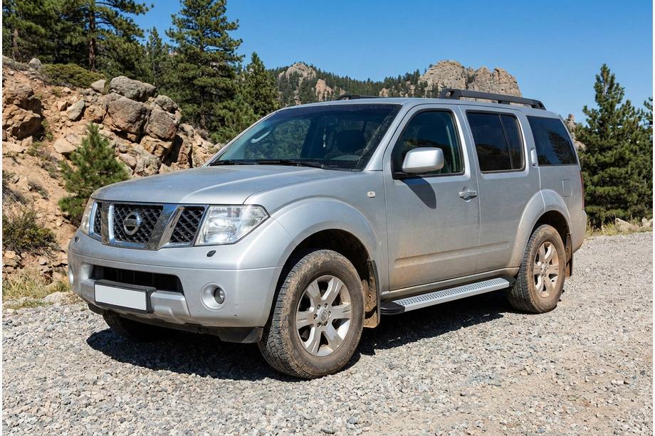 Nissan Pathfinder R51 2005-2014 Marchepieds Latéraux Maya V2 (2 pcs, Aluminium) Image
