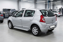 Renault Sandero 2007-2013 Marchepieds Latéraux Maya V2 (2 pcs, Aluminium) photo 1